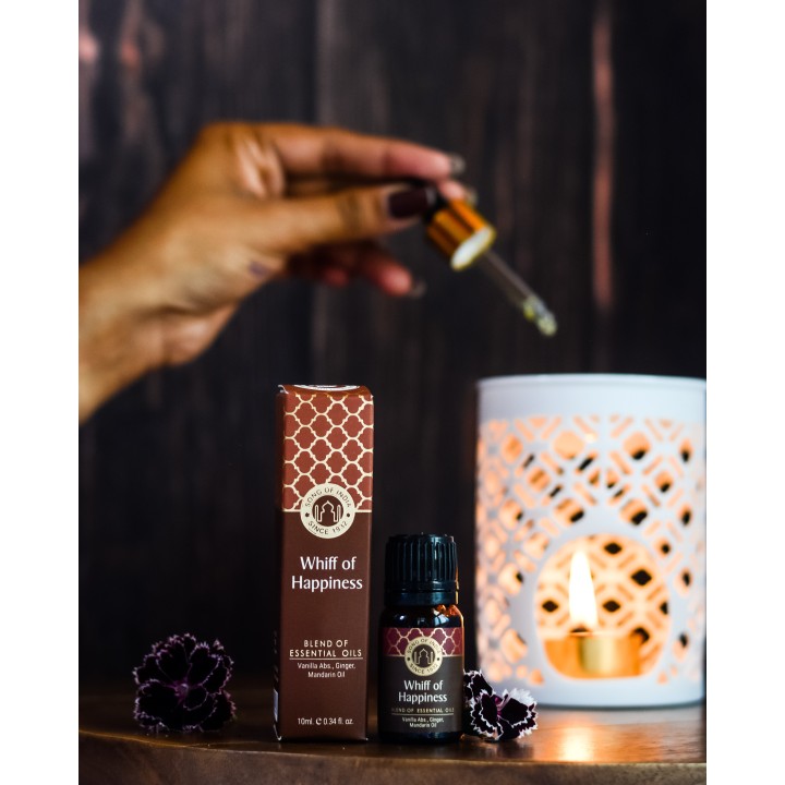 10 ml. Essential Oil Blend in Amber Glass Bottle with Whiff of Happiness