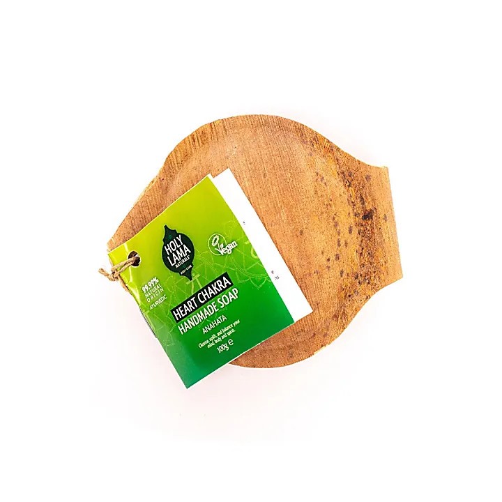 Mydło Heart 4 Chakra w liściu palmowym 100g Holy Lama Naturals