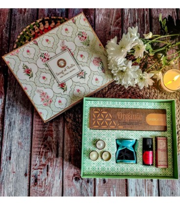 Zestaw Prezentowy White Meditation Pooja Kadzidełka Tealighty ORGANIC - zdjęcie główne produktu