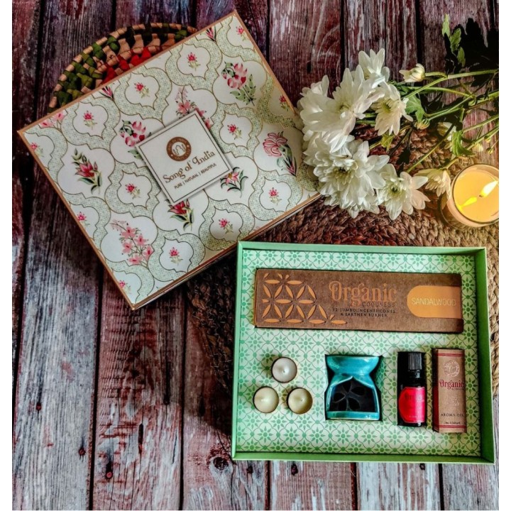 White Meditation / Pooja Organic Goodness Gift Box - Incense Cones, Burner, T Lights & Aroma HS Code: 33074100 GBWHOR25 - zdjęci