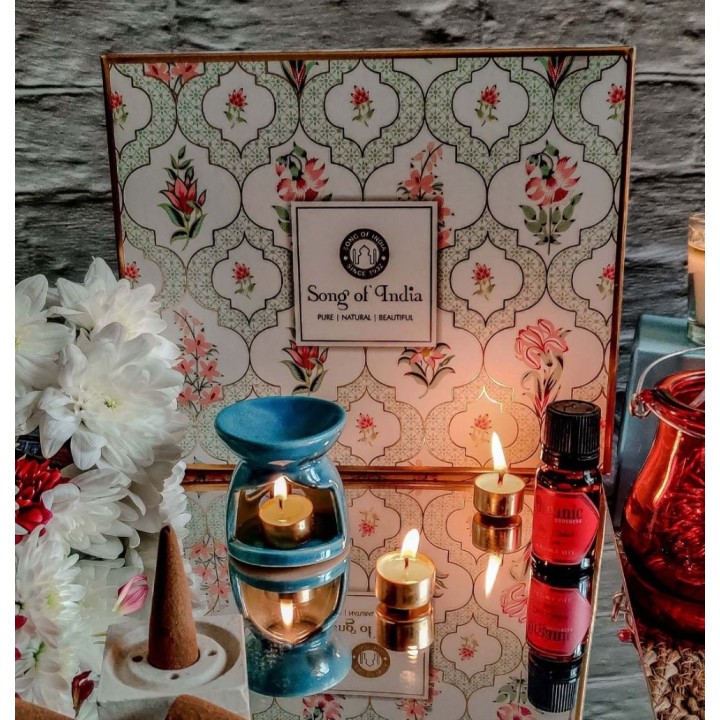 White Meditation / Pooja Organic Goodness Gift Box - Incense Cones, Burner, T Lights & Aroma HS Code: 33074100 GBWHOR25 - zdjęci