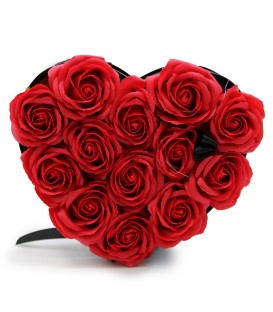 Bukiet Kwiatów Mydlanych 13 Czerwonych Róż w Kształcie Serca
