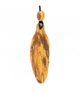 Naszyjnik peruwiański PIÓRKO rzeźbione z Palo Santo dł zawieszki 6 cm