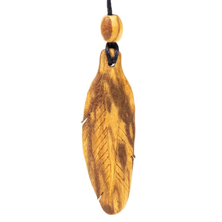 Naszyjnik peruwiański PIÓRKO rzeźbione z Palo Santo dł zawieszki 6 cm